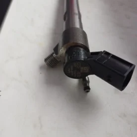 Wtryskiwacz – Kia Sportage 2.0 CRDi – 33800-2U000